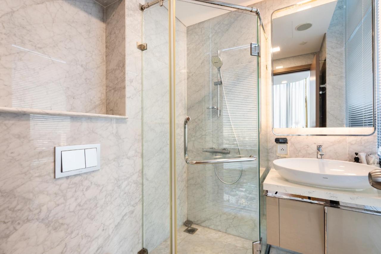 Signature Suite Landmark 81 Хошимин Экстерьер фото